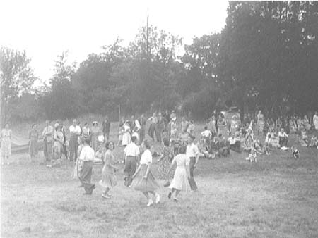  Garden Fete 1949.3792