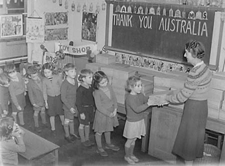 1949 Australia Gifts 01
