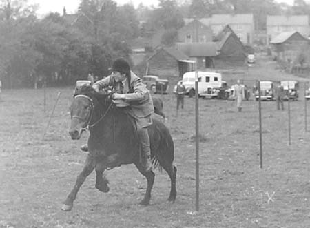 1949 Gymkhana 06