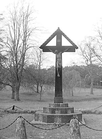 1950 War Memorial 01