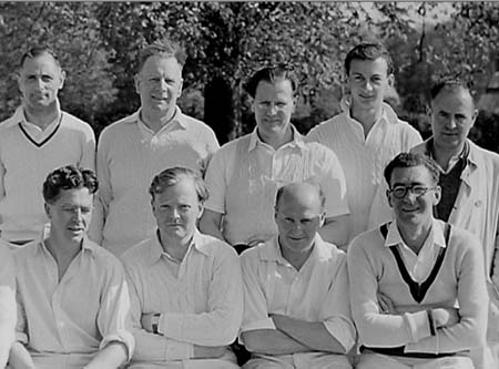 1952 Cricket Team 02