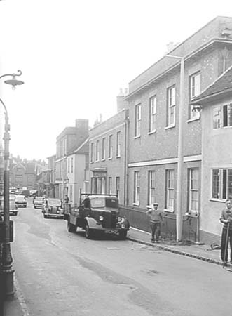 Avenue Hse 1957 02