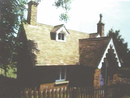 Rectory Cottage.1995.5615