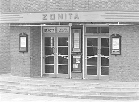 Zonita Cinema 1946 03