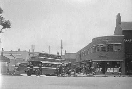 Bus Station 1939 01