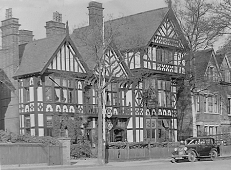 Embankment Hotel 1945