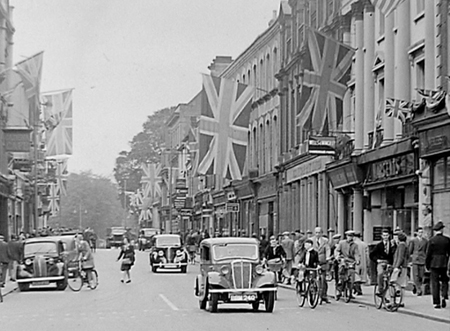 High Street 1945 38
