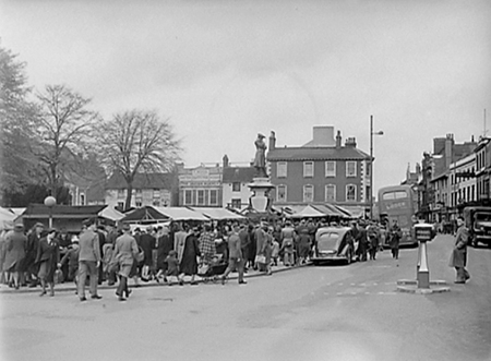 Market 1945 01