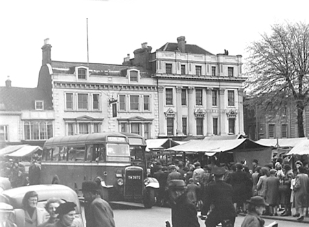 Market 1945 11