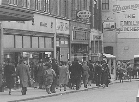 Silver Street 1945 05