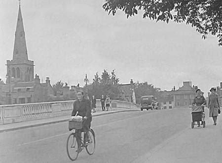 Town Bridge 1945 03