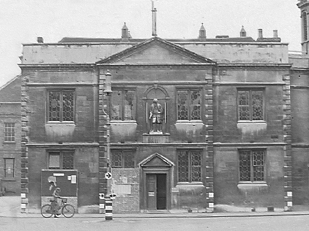Town Hall 1941 02