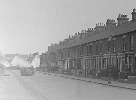 College Road 1950 08