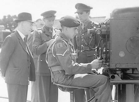 1950 Artillery Display 07