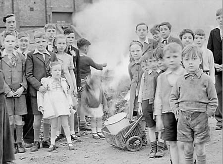 1945 Bonfires 02