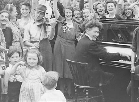 1945 Celebrations 19