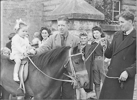 1946 Queens Park 13