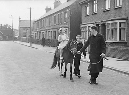 1946 Queens Park 15