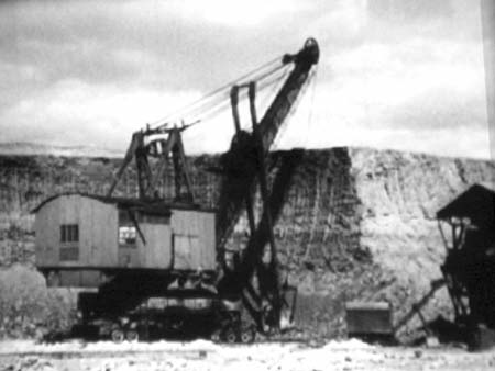 266 Excavator