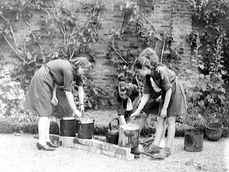 Ladies Meeting 1942.2023