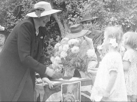 Ladies Meeting 1948.3354