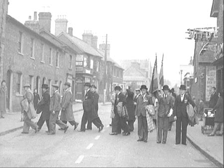 Parade 1940.1783