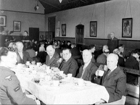 Party For Aged 1944.2327