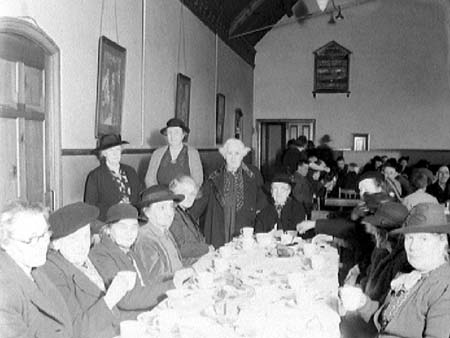 Party For Aged 1944.2328