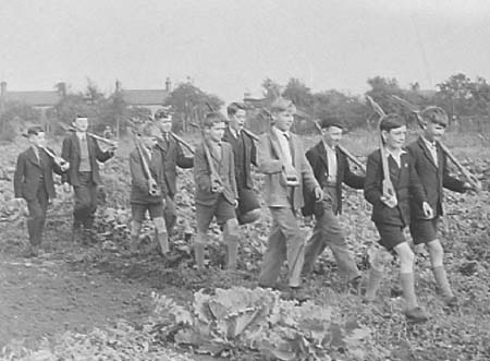 1942 School 04