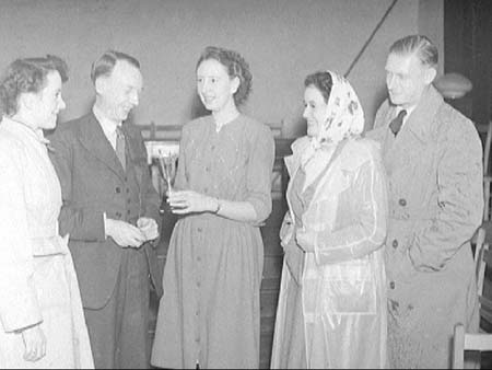 Brains Trust 1949.3927