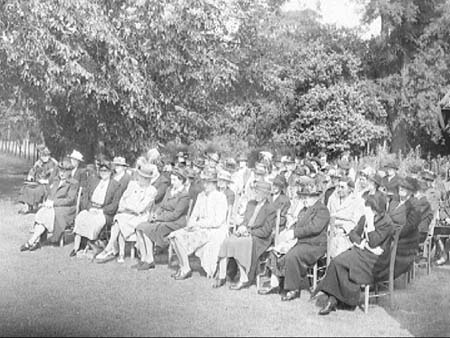Ladies Meeting 1948.3381