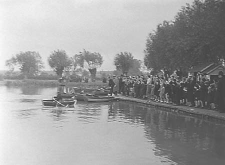 Langholme Lake 01