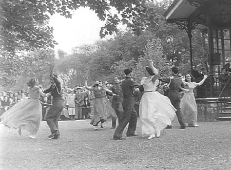 Polish Dancers 04