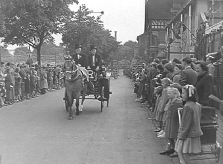 Floats Parade 38