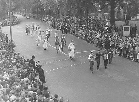 Floats Parade 61