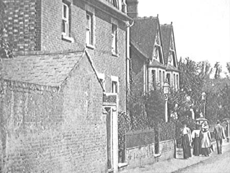  Dunstable St e1900s.4446