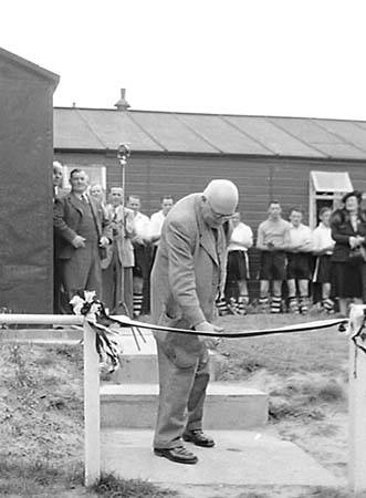 1951 New Ground 02