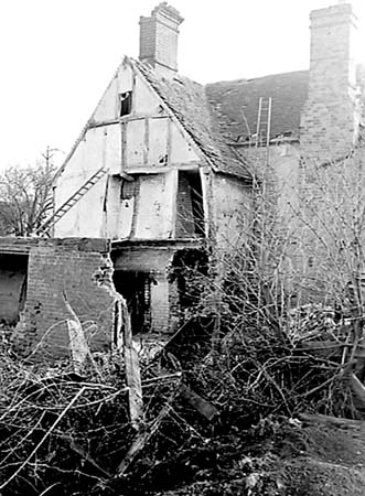 1949 Old House 12