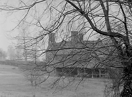 1953 Cardington Rd 03