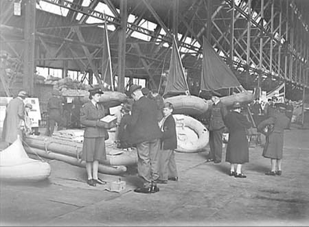 1945 Open Day 03