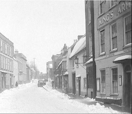 Kings Arms. 1947.4079