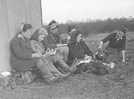 1943 Land Clearance 05