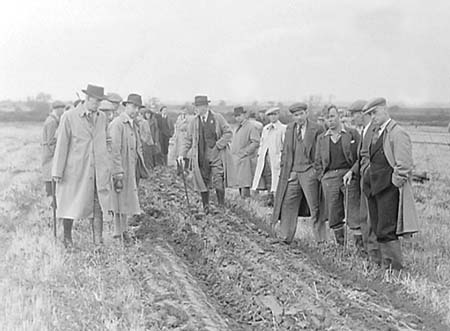 1948 Ploughing Match 02