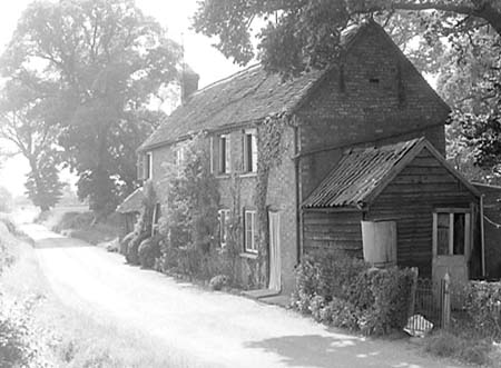 1956 Cottages 05