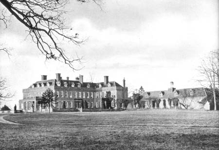 1910 The Bury 03