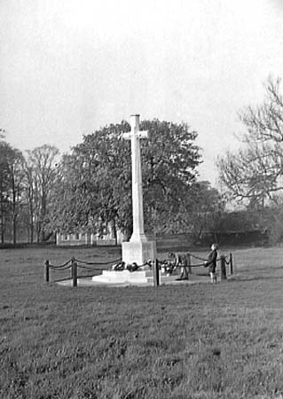 1938 War Memorial 01
