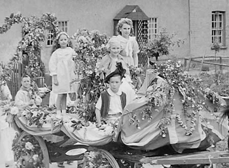 1945 May Day 02