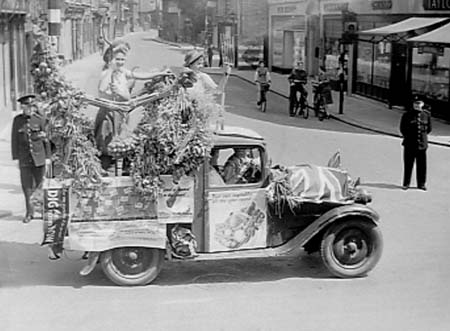 Farming Parade 36 1943