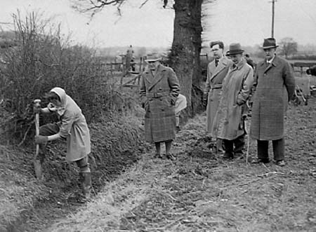 Hus Crawley 19 1943