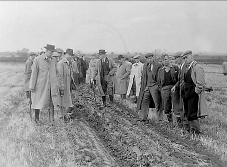 Ploughing Match 02 1948